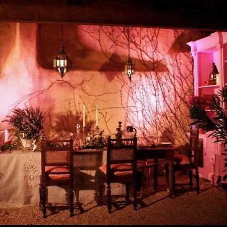 Sublime Familiale Verveine Et Santoline B&B