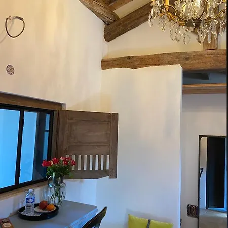 B&B Sublime Familiale Verveine Et Santoline *